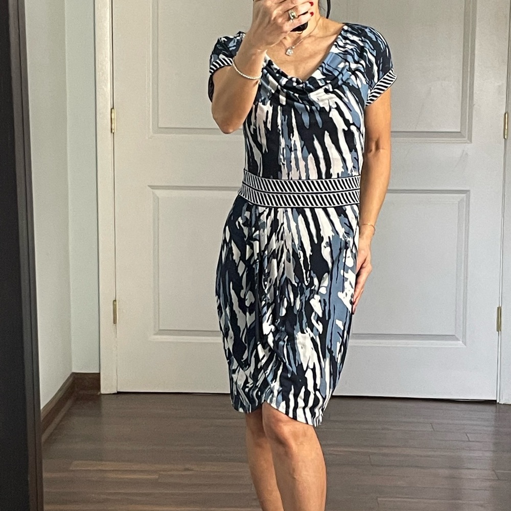 BCBGMAXAZRIA Blue and White Print Mini Dress size XS
